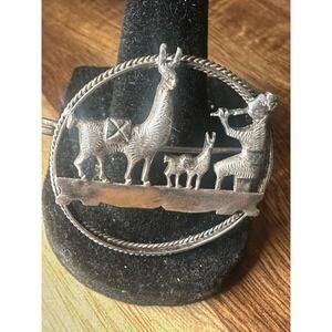 Vintage 925 Sterling Silver Filigree Repousse Men & Llama Pin Brooch